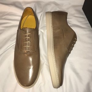 Undandy Dress Sneakers Tan Leather New shoes 11.5